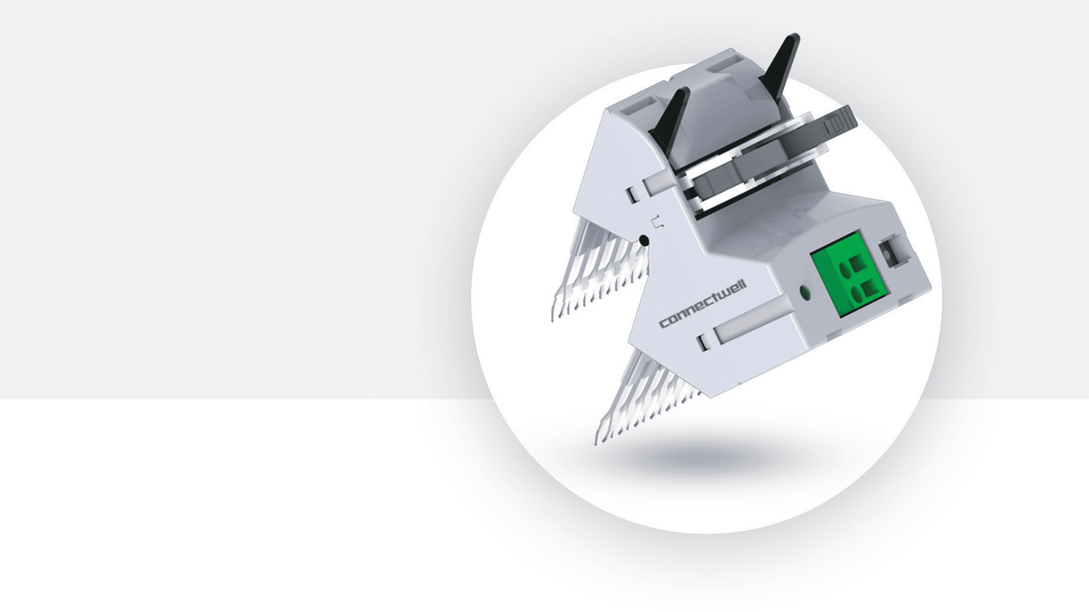 Slim Relay Module with Plug-in Adapters: Compact & Efficient